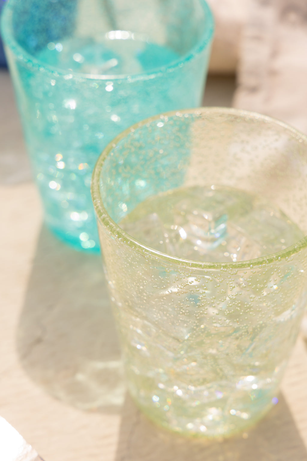 MEMENTO SYNTH Glass, vaso de agua aguamarina en metacrilato