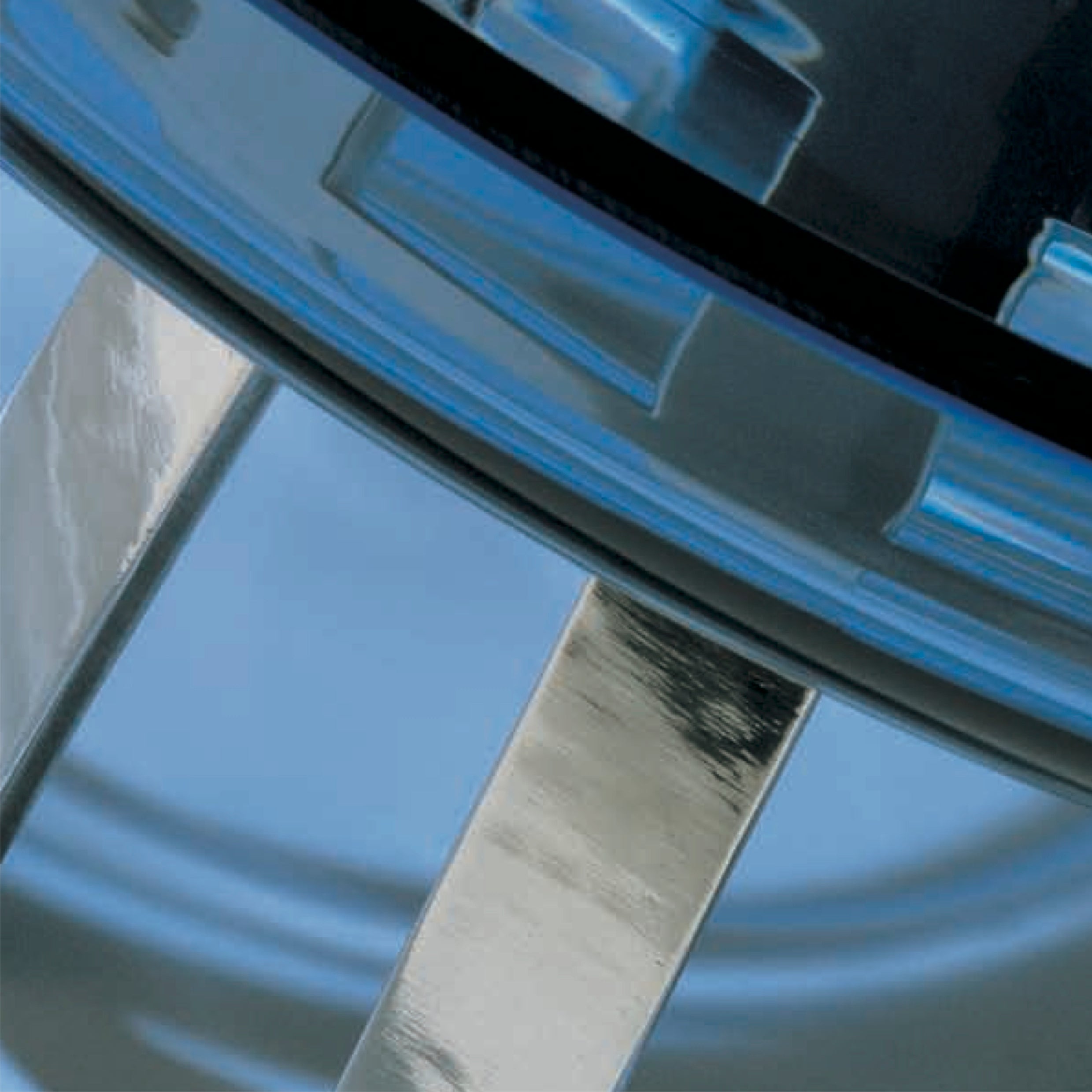 NUMA - TAVOLA ROTONDA VIOLA